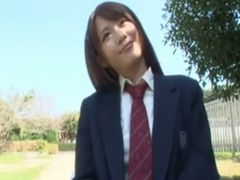 巨乳チアガール保坂えりが野外で開放騎乗位連発ｗ