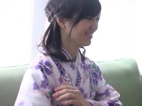 女子大生が浴衣のまま着衣ハメ撮り