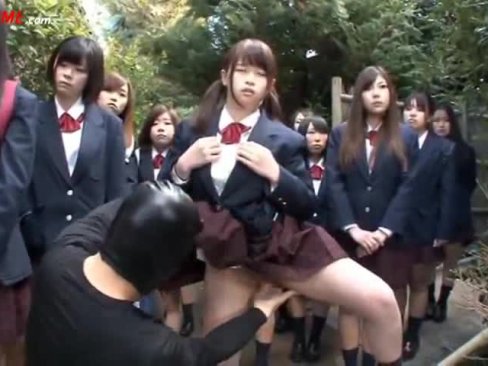 【美少女】『雌の気持ちよさはどうだ？』遣らしめな超絶なピストンで男のおち〇ち〇をま〇こへ挿入！なまめかしい行為に自然なローション（愛液）がイッツアパーフェクトｗｗｗｗ