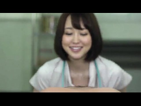 「何日くらい溜まっちゃってますか？」ショートカットのカワイイお姉さんにフェラ抜きしてもらう。