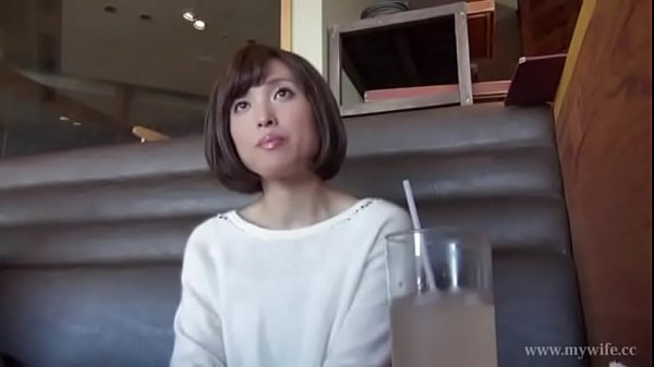 スレンダーな美人妻がAVに出演してホテルでおっぱいやおまんこを弄ばれ他人棒をしゃぶりNTRSEXで膣穴を激突きされる!