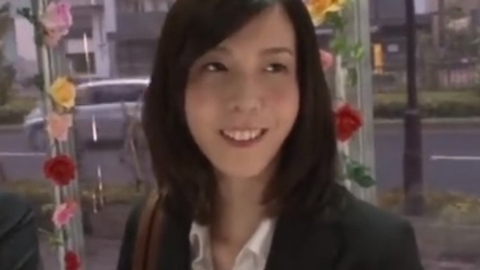 ＜人妻＞もうSEXしちゃう？♡ずっと気になってた女上司に誘われたらどうする？マジックミラー号