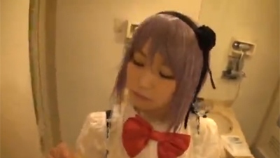 カップルのホテルで楽しむコスプレ撮影セックス