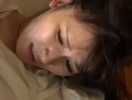 ふわふわボディに狂い滾った男の暴走を止められずに中出しされる巨乳人妻さん