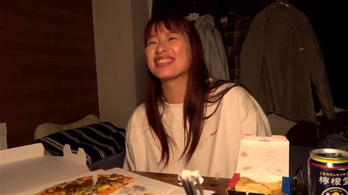 【春菜はな】Kカップ爆乳ぽっちゃり美女と部屋呑み！お酒を飲みながらイチャラブハメ撮り中出しセックス