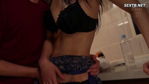 「中にキテ！出してちょうだい！」パート先のバイト君と寝取られ中出しSEXに溺れる人妻 向井藍