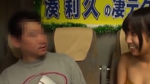 湊莉久ちゃんの凄テクに耐えたら生中出し企画！耐えた素人猛者ががっつり中出し！