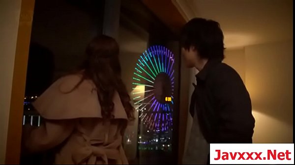 デートで夜景の綺麗なホテルにムードも高まり感激する彼女とソファー・お風呂でベットでイチャラブエッチ鈴木一徹シルクラボ友田彩也香のAV動画｜JavyNow