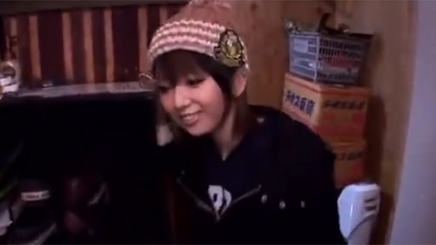 ■※泥酔フェラ！酒臭い口で肉棒舐められ絶頂しちゃう！！