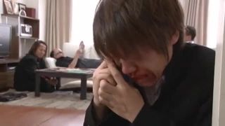 極悪な父親、息子の担任が女なのを良い事にヤリたい放題！！