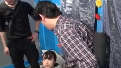 ［マジックミラー号］理不尽SEX‼『本番と同じようにやれ❗』AV女優の代役として撮影リハーサルで中出しされる巨乳ADさん♥