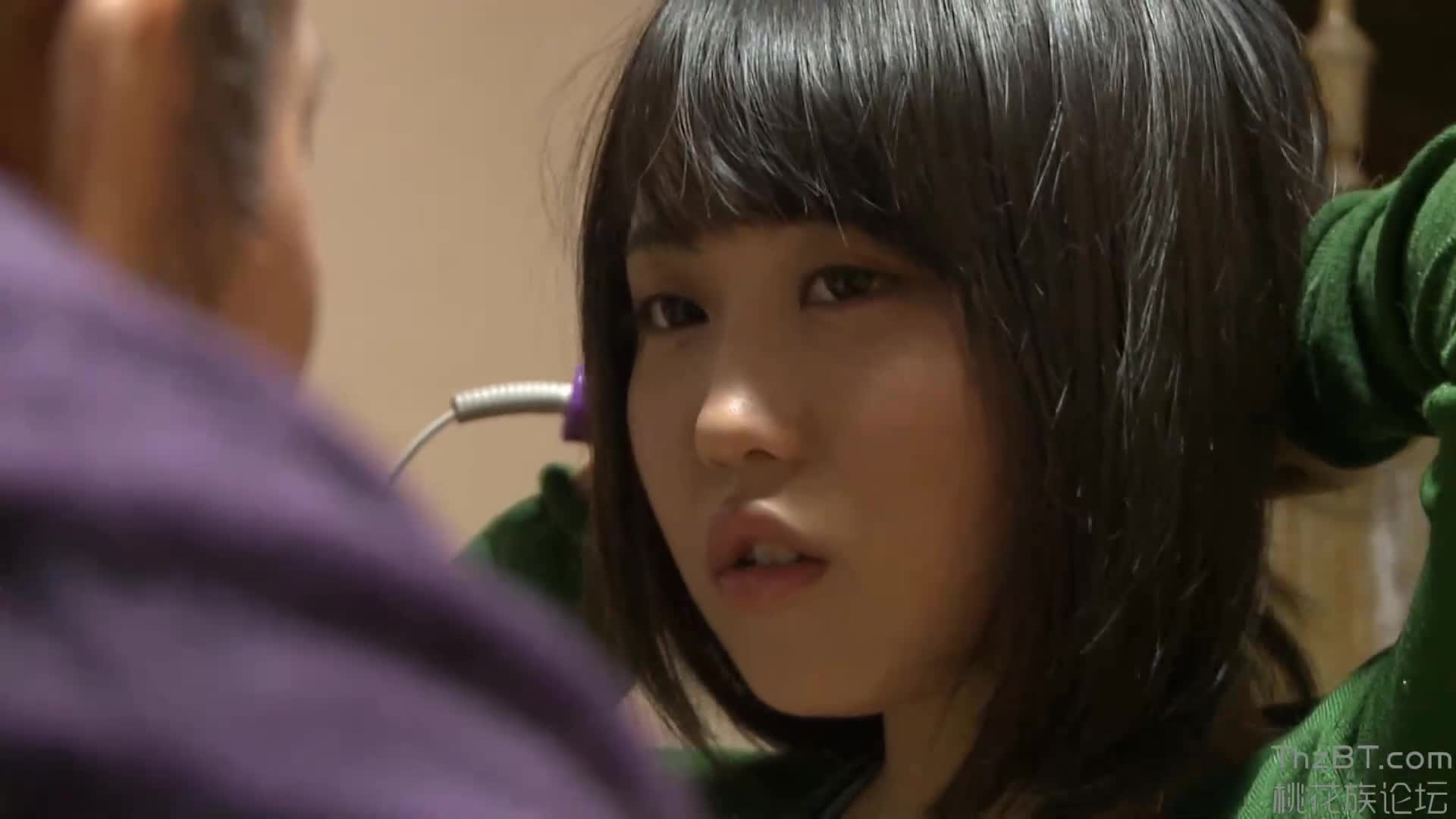 【近親相姦】娘を亭主に抱かせる特殊性癖の母親に困りながらも感じてしまう美少女娘！！