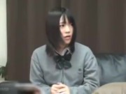 「何コレ…伸びるの？」包茎で悩んでいる兄を慰めてあげるロリ妹JK