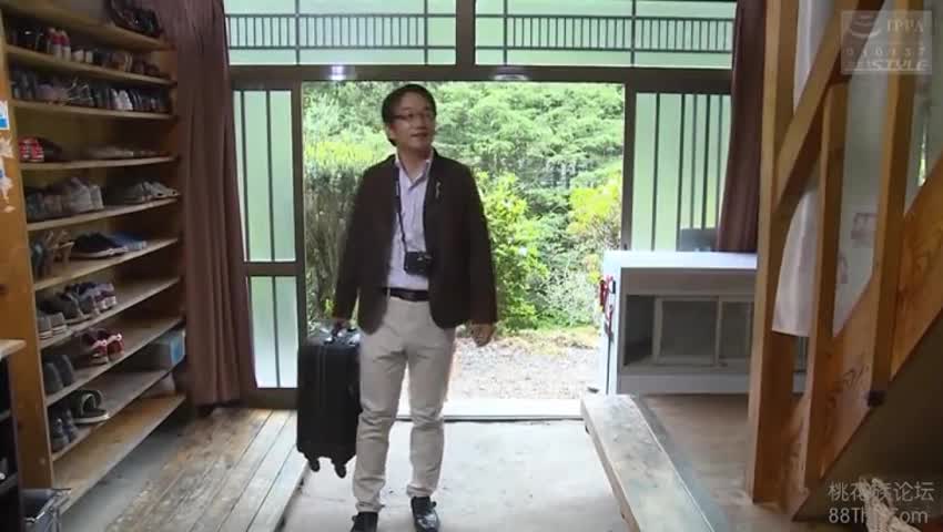 【混浴輪姦】淫乱夫に騙され…混浴温泉で知らない男たちに次々犯される【美人妻】