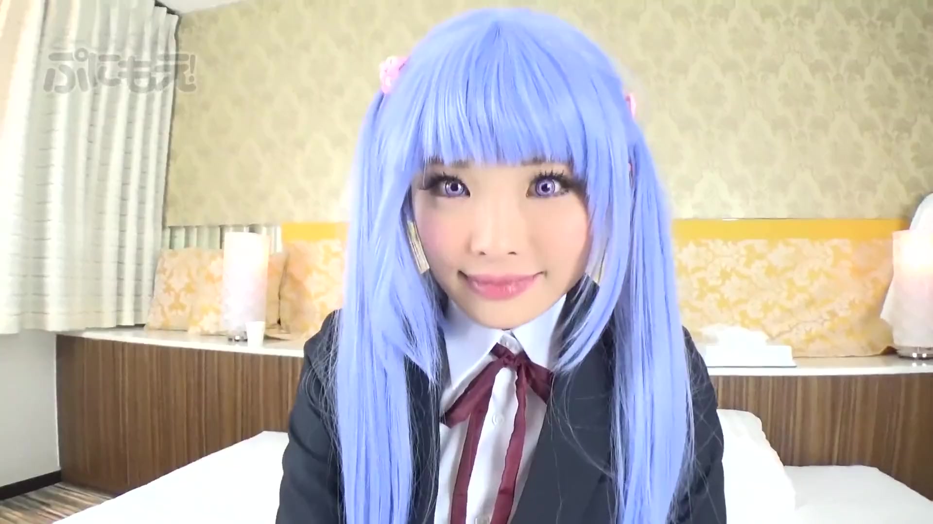 初 芽 里奈 コスプレ