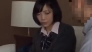 〚援交JK〛「絶対に学校に言わないでください…」脅されて号泣しながら中出しされてしまう、パイパンでロリ巨乳な女子校生