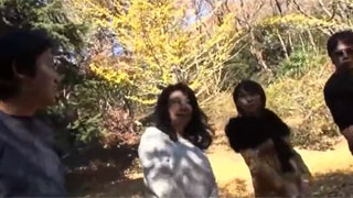 ４０超えてなお疼くアソコ！ナンパしたガチ素人BBA二人組の性欲が強すぎて強烈な乱交した記録