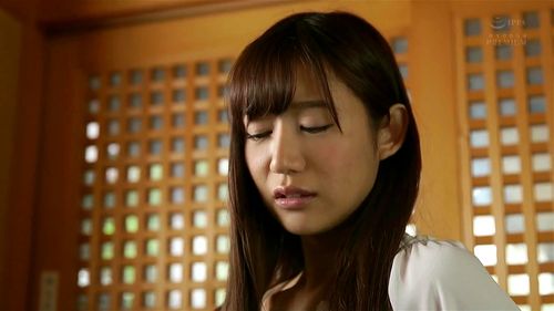 《深田えいみ 星奈あい/中出しレイプ》母が資産家と再婚し同居を始めたら義父に姉妹そろって犯された
