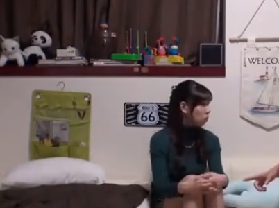 ☆人妻ナンパ☆ 平日の昼下がり旦那にも見せたことない下品なアヘ顔で悶え狂い絶叫イキを連発するとびきりスケベな２８歳になる美人奥さまの淫らな姿を隠し撮り！ナンパで知り合った旦那とは全くタイプの違う好みのイケメン年下男子に口説かれてためらいながらもソノ気になったドスケベ人妻の淫らな姿を見逃すな！