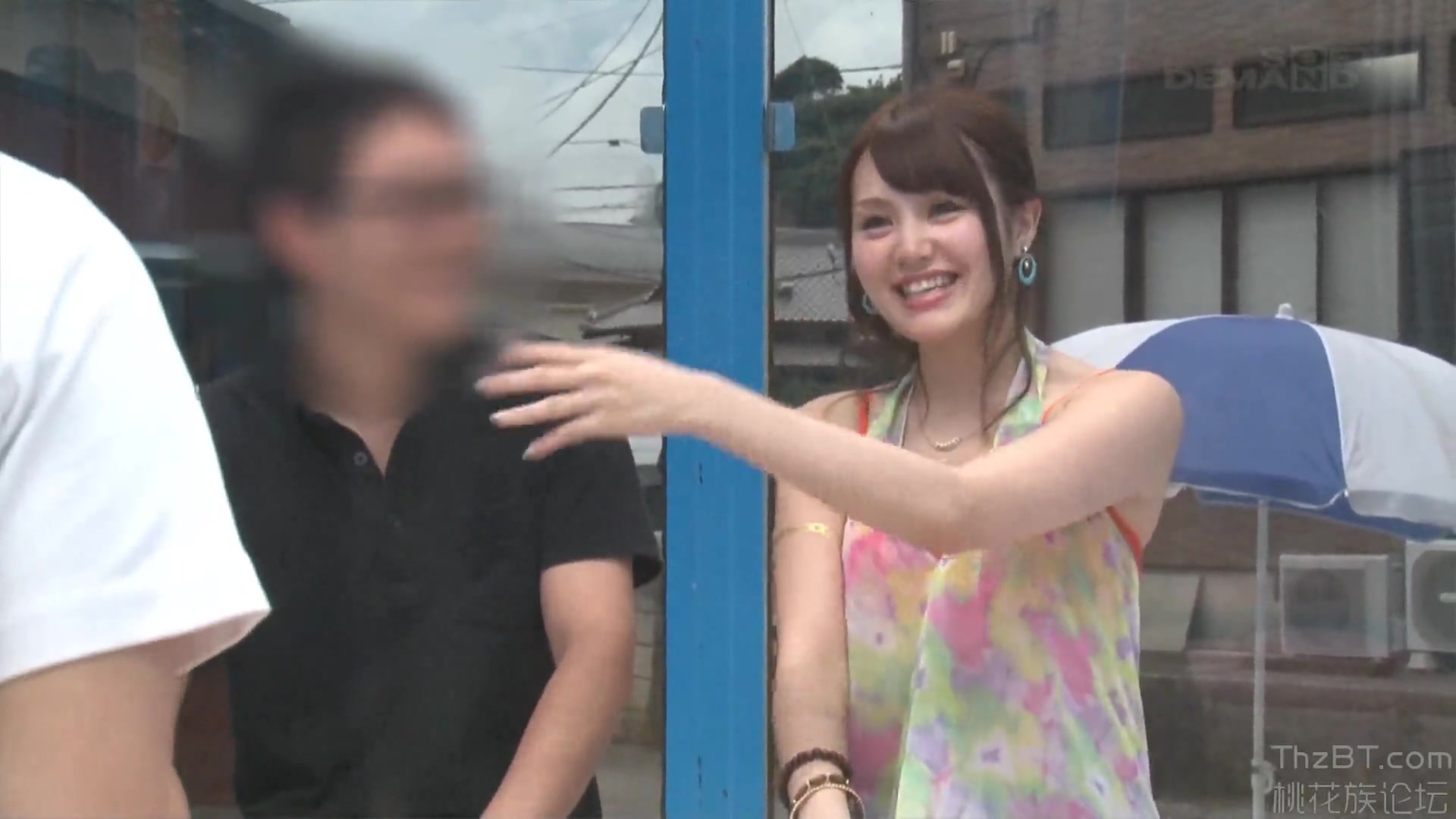 【倉持りん】二人っきりで素股マッサージをしたら、胸が千切れんばかりに腰を上下に振って大胆膣コキでポルチオアクメ堕ち!