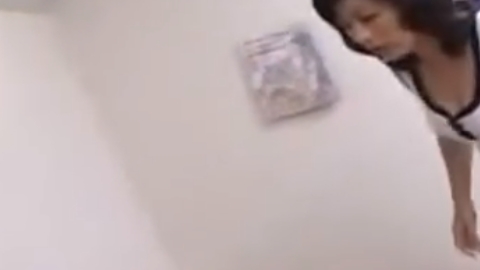 まだすやすや寝てるのにじゅぽじゅぽしゃぶり倒す親バカ義母