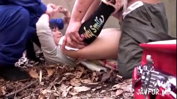 〚美少女〛『やっべぇｗｗｗ』おまんこにおちんちんをぶっ挿して濃厚セックス！激ピストンされて喘ぎまくりあまりの気持ちよさに連続絶頂ｗ