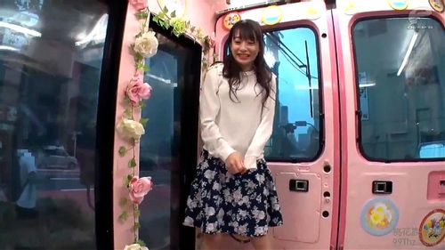 【MM便】「ほんとに見えないですか！？」清楚な雰囲気の高学歴女子大生！素股体験からデカチン挿入ガン突きピストン！