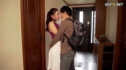 【古川いおり】<義理母×息子×相姦>夫が出張で留守中に連れ子の息子のチンポに欲求が崩壊し禁断相姦しちゃうビッチ妻