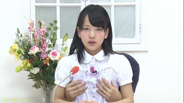 【美少女】男をどんどん性処理しながら淫語ニュースをお届けする女子アナ