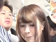 他人にバレないようにその場でパンティずらしてハメました。 逢沢まりあ