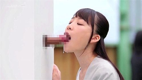 お姉さんはどんな時でも男性のチンポが大好きなのですｗ