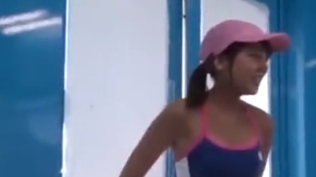 〖素人軟派〗日焼け跡がくそエロいぞｗｗｗMM号にやってきたライフセーバーが媚薬キメられイキまくりＳＥＸやられちゃってるｗ