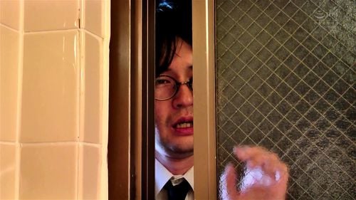 【宝田もなみ】マンション隣室の半グレにクレームを言いに行った爆乳妻がNTRレ●プされて情婦になってしまったｗ