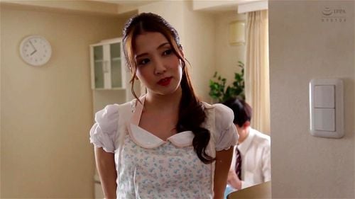 「中に出したらダメです。いっぱい出してぇ」わざと中出しを拒否し、義父に抵抗する素振りを見せる欲求不満の若妻 友田彩也香