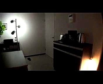 《美神さゆり/巨乳熟女人妻》知人の息子に散々カラダを弄ばれたあげく膣最奥にチンポぶち込まれた