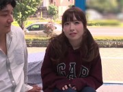 【マジックミラー号】ボーイッシュな格好の激カワ娘発見！即ナンパしてMM号へ誘導し童貞装った男が激ピス種付け発射ｗ