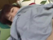 持ち帰ったスケベな10代素人娘と朝起きて早々にセックス敢行→中出し放出