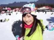 【松岡玲奈】AV撮影で訪れたスキー場でマジ美少女に遭遇！必死に口説いてAV出演させちゃいました！