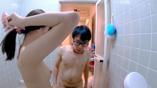 「イクとこ見せてぇ？」ニコニコ笑いながら何度も寸止めを繰り返す小悪魔手コキで発射＆男の潮吹き 松本いちか