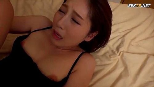 【佐々木あき】清楚系なのにホントはめたんこビッチ人妻さんが義理息子と禁断相姦