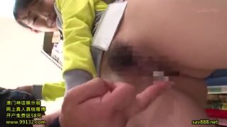 嫌がりながらアソコはびしょ濡れ!糸を引くほど感じちゃう巨乳インストラクター!蓮実クレア