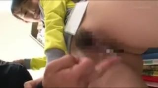 無防備巨乳晒してたら顔射レイプされちゃったお姉さん