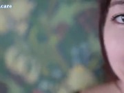 スレンダー美少女触られて感じて顔射