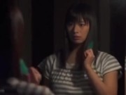 爆乳妻が夫の入院先の病院で他の男に他人棒をしゃぶらされ患者用ベットで犯される! 春菜はな