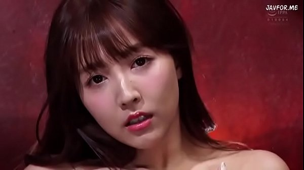 《オナニー》幸せだった頃を思い出し絶頂を迎える【三上悠亜】