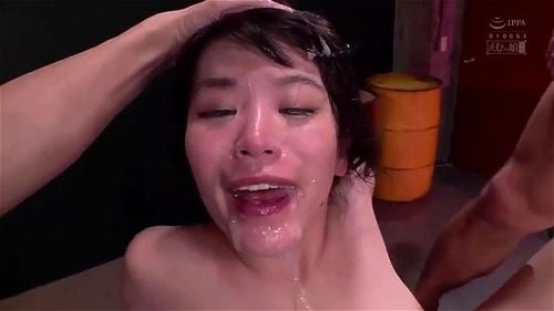 ザーメン中毒ちんぽ依存症のドMっ娘の喉奥とマンコに精子注入