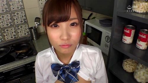 【栄川乃亜】口内射精してもらうまで家族に隠れてしゃぶり続けるJK