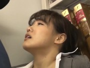 隙を少しでも見せると襲ってくるレイプ魔！JKがいろんな場所でハメられる