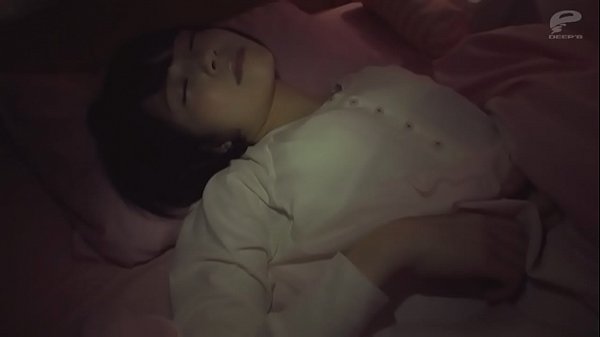 寝ている妹を夜這い中出しして100万もらう鬼畜兄