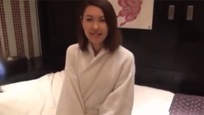 クラブ帰りの白ギャルをナンパしてほろ酔いお洒落な美女に中出しｗ